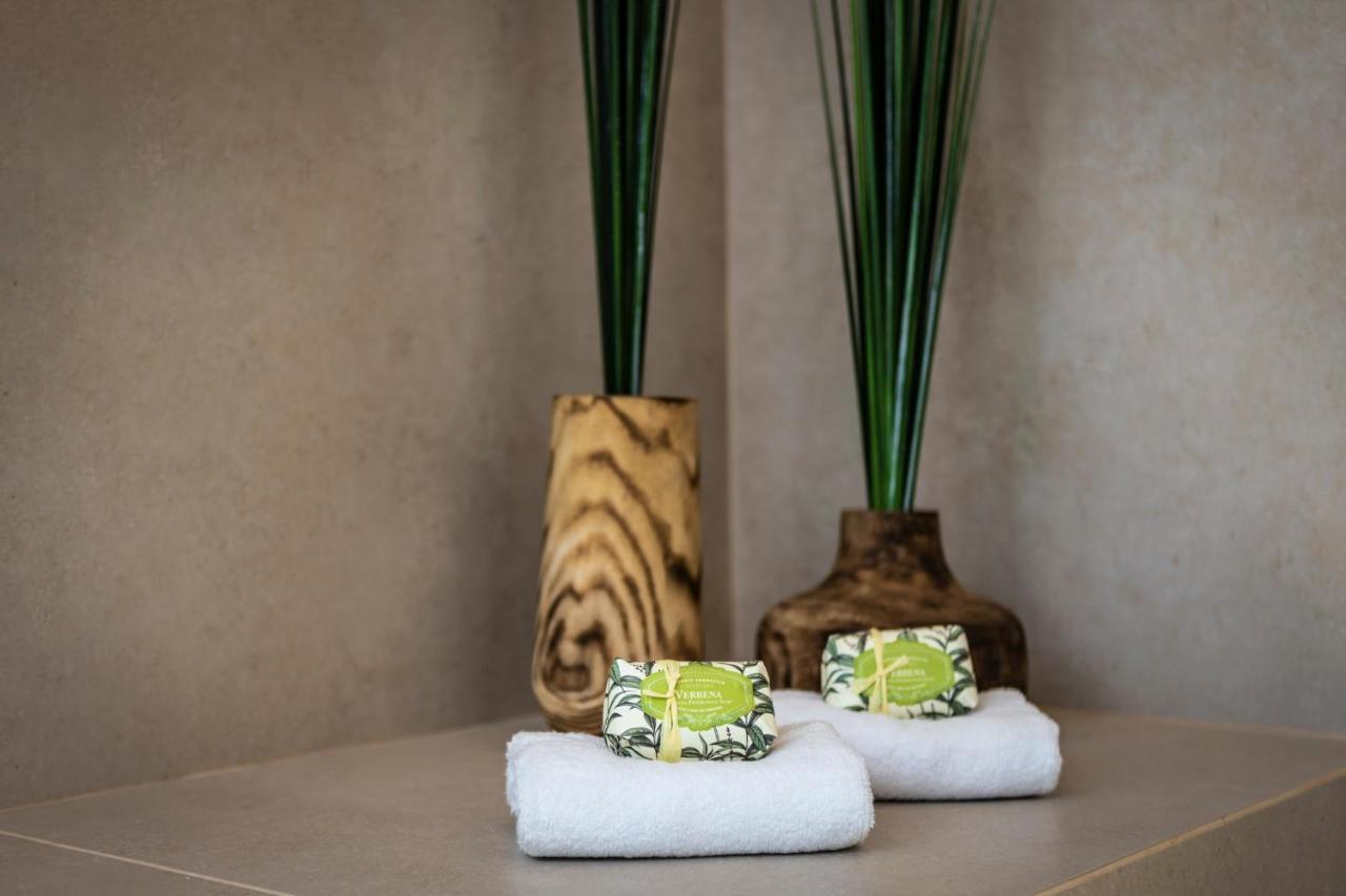Villa Ayala Villaverde  エクステリア 写真
